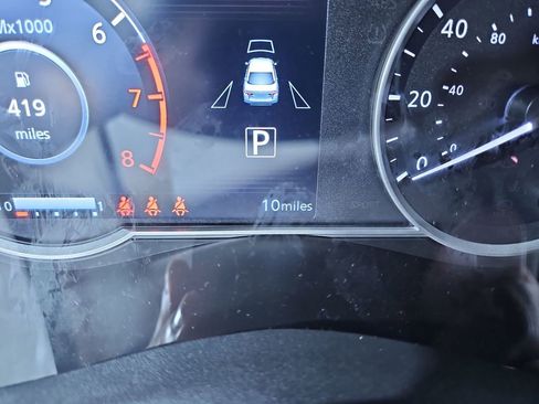 New 2025 Nissan Versa SV w/ Trunk Package image 16