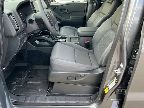 New 2026 Nissan Frontier SV image 17