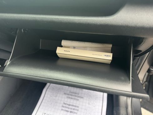 Used 2021 Hyundai Santa Fe SEL w/ Cargo Package image 35