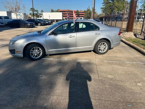 Used 2012 Ford Fusion S image 4