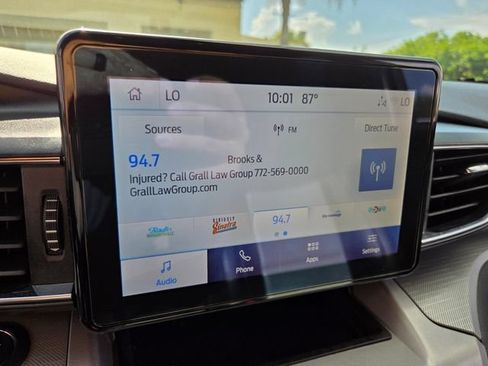 Used 2023 Ford Explorer XLT w/ Equipment Group 202A RWD image 26
