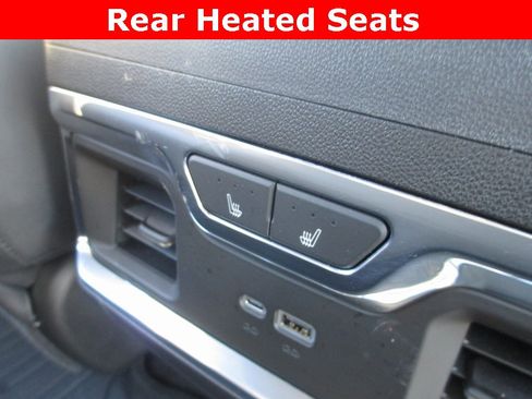 Used 2025 GMC Sierra 2500 SLT w/ SLT Premium Package image 24