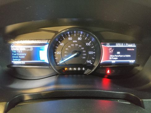 Used 2017 Ford Explorer XLT w/ Equipment Group 202A FWD image 23