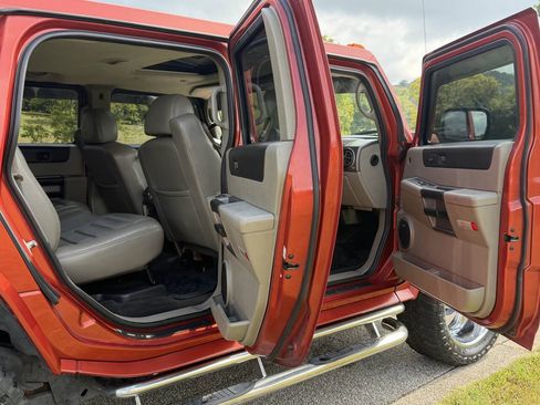 Used 2003 HUMMER H2 w/ Preferred Equipment Group AWD/4WD image 34