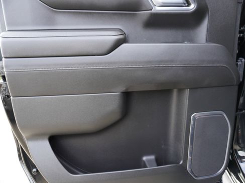 Used 2022 Chevrolet Silverado 1500 LT Trail Boss w/ Protection Package image 16