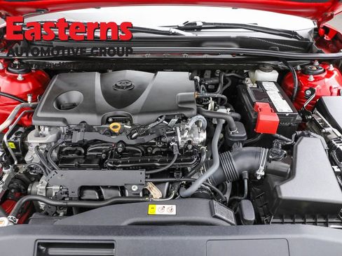 Used 2023 Toyota Camry SE w/ Cold Weather Package image 7