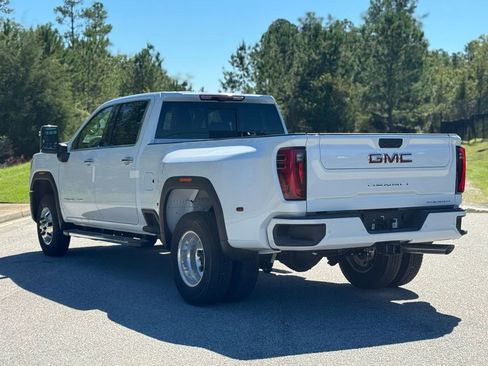 New 2026 GMC Sierra 3500 Denali w/ Denali Reserve Package image 12