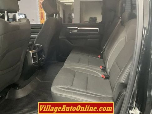 Used 2019 RAM 1500 Big Horn AWD/4WD image 26