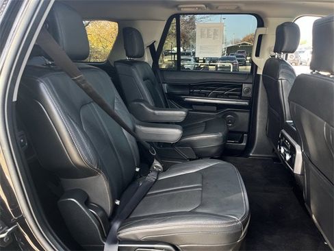 Used 2019 Ford Expedition Platinum image 33