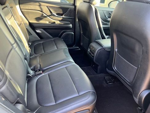 Used 2022 Lincoln Corsair AWD w/ Premium Package image 14