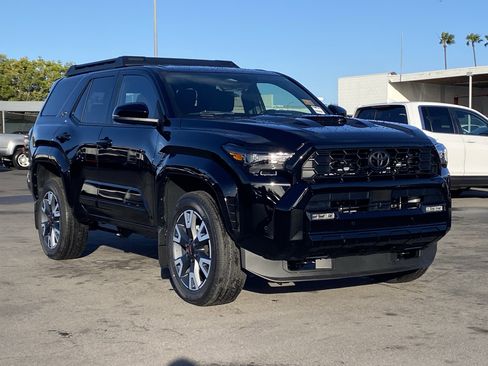 New 2026 Toyota 4Runner TRD Sport image 2