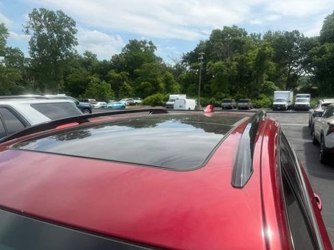 Used 2023 GMC Terrain AT4 AWD/4WD image 4