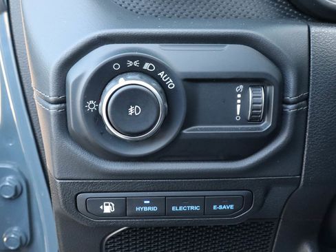 Used 2025 Jeep Wrangler Unlimited Rubicon 4xe w/ Safety Group image 18