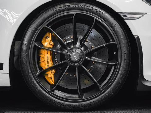 Used 2015 Porsche 911 GT3 RWD image 16