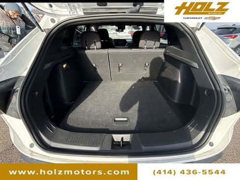 Used 2024 Chevrolet Trax RS w/ Driver Confidence Package image 27