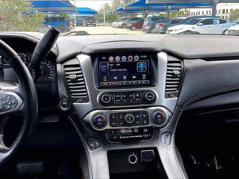 Used 2015 Chevrolet Tahoe LT image 6