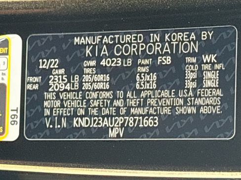 Used 2023 Kia Soul LX w/ Option Group 015 FWD image 34
