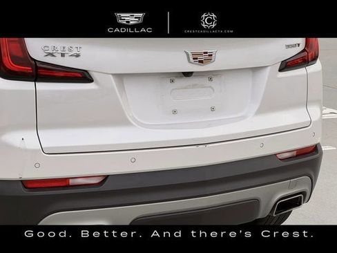 Certified 2022 Cadillac XT4 Premium Luxury w/ Enhanced Visibility Package image 9