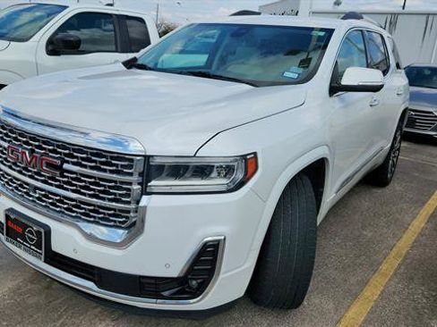 Used 2020 GMC Acadia Denali w/ Trailering Package image 2