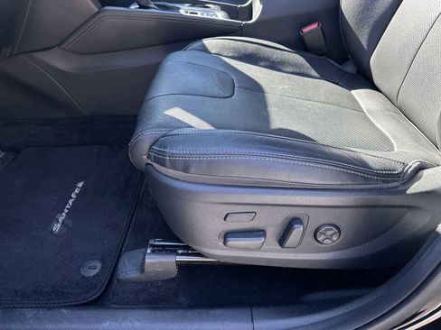 Used 2019 Hyundai Santa Fe FWD image 26