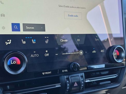 Used 2026 Lexus GX 550 AWD/4WD image 15