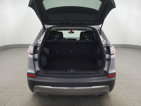 Used 2020 Jeep Cherokee Limited AWD/4WD image 29