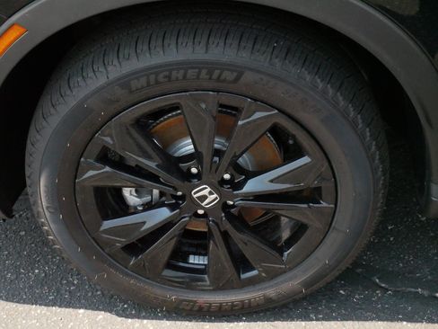 Certified 2026 Honda CR-V Sport Touring image 15