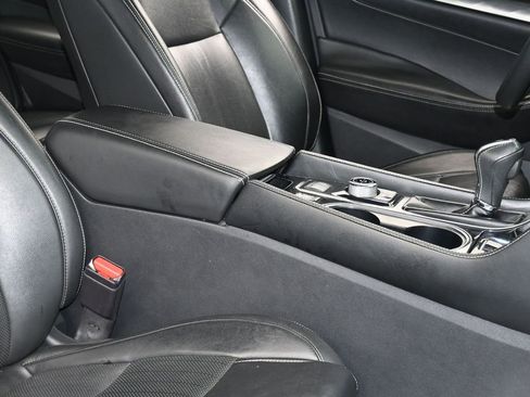 Used 2020 Nissan Maxima 3.5 SV w/ Floor Mat Group image 41