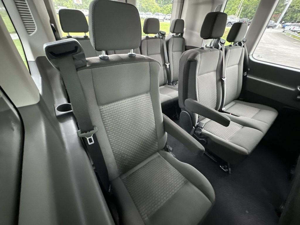 Used 2024 Ford Transit 350 XLT RWD image 20
