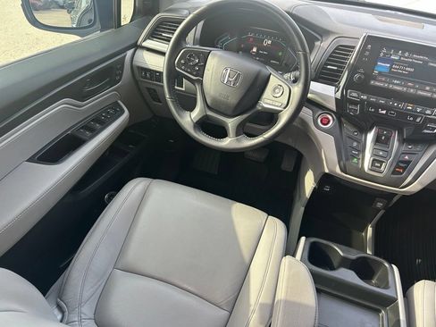 Used 2024 Honda Odyssey EX-L image 9