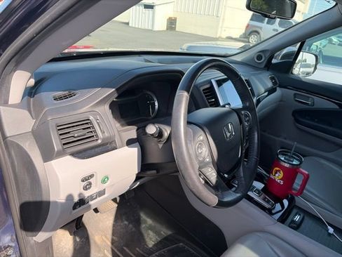 Used 2020 Honda Ridgeline RTL-E image 12