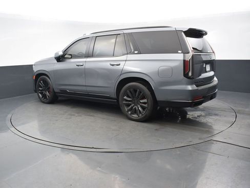 Used 2022 Cadillac Escalade Sport Platinum image 3