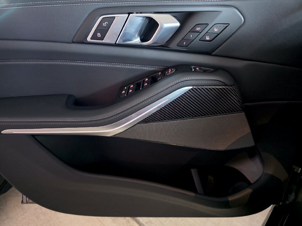 New 2026 BMW X5 M60i AWD/4WD image 16