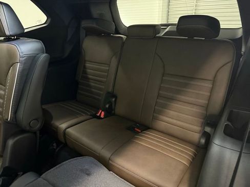 New 2026 GMC Acadia Denali Ultimate AWD/4WD image 15