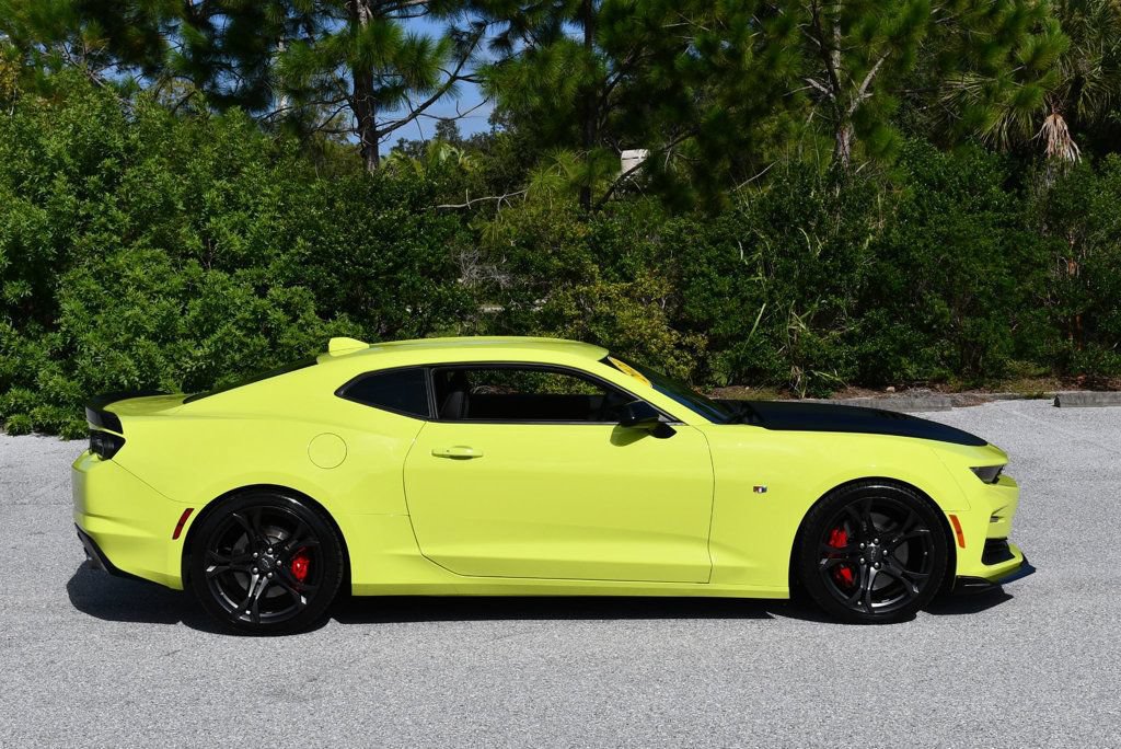 Used 2021 Chevrolet Camaro SS RWD image 33
