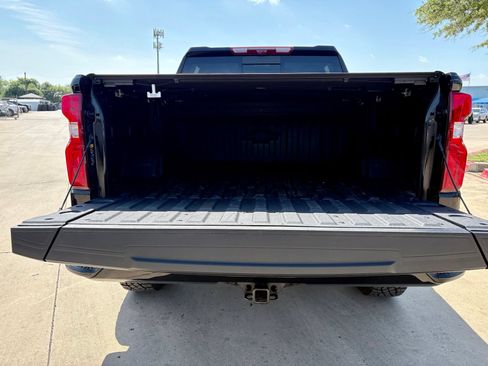 Used 2026 Chevrolet Silverado 1500 ZR2 AWD/4WD image 5