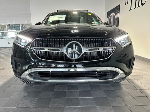 New 2026 Mercedes-Benz GLC 300 4MATIC image 2
