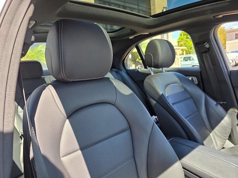Used 2020 Mercedes-Benz C 300 Sedan image 16
