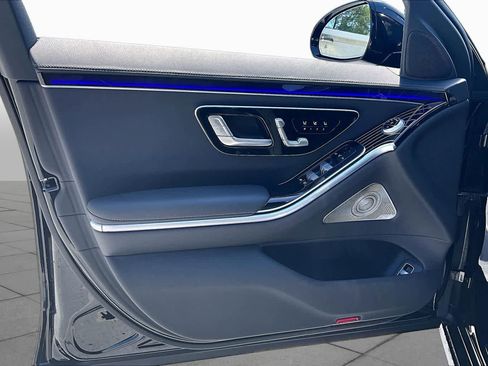 Used 2023 Mercedes-Benz S 500 4MATIC image 21