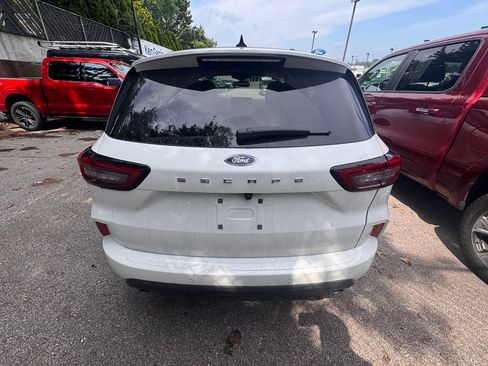 Used 2023 Ford Escape ST-Line w/ Tech Pack #1 FWD image 4