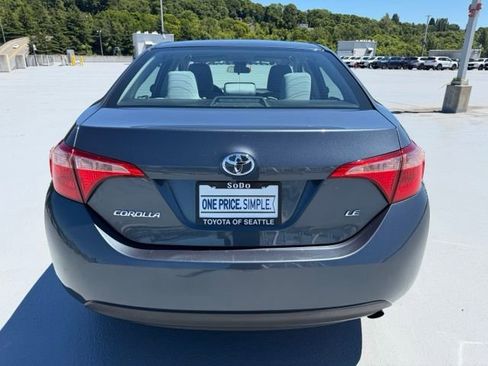 Used 2017 Toyota Corolla LE FWD image 4