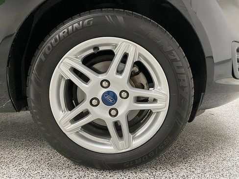 Used 2019 Ford Fiesta SE image 26