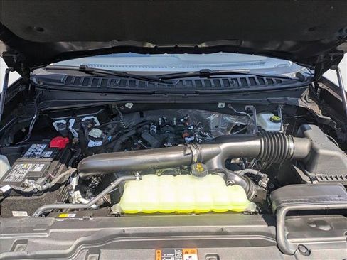 New 2025 Ford Expedition Platinum w/ Driver's Package image 16