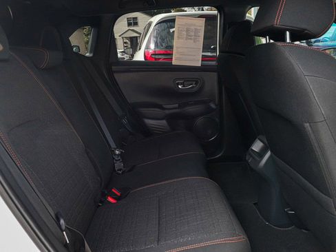 Used 2025 Honda HR-V Sport image 28