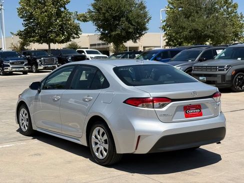 Used 2024 Toyota Corolla LE FWD image 7