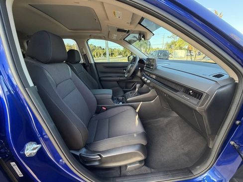 Certified 2023 Honda CR-V EX image 32