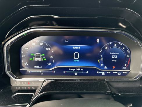 Used 2025 Chevrolet Silverado 1500 LTZ w/ Technology Package image 28