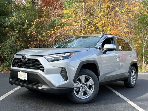 New 2025 Toyota RAV4 XLE image 1