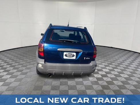Used 2007 Pontiac Vibe w/ Preferred Package FWD image 4