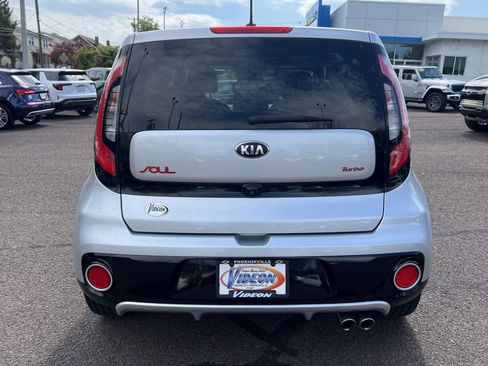 Used 2019 Kia Soul ! w/ Technology Package FWD image 6